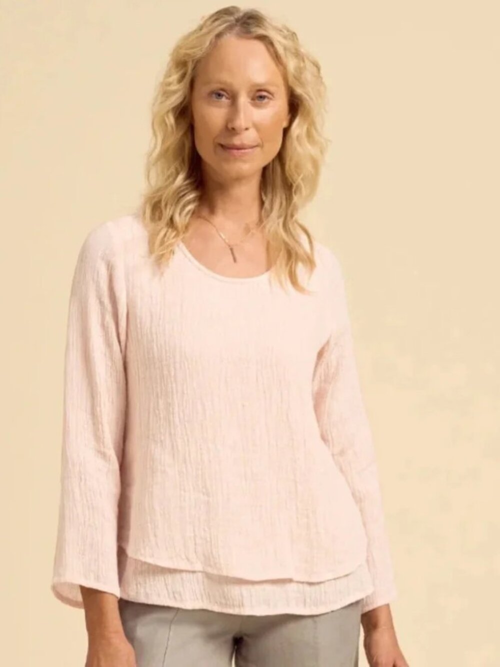 NOMAD the label viola French linen top in peach (XL)
